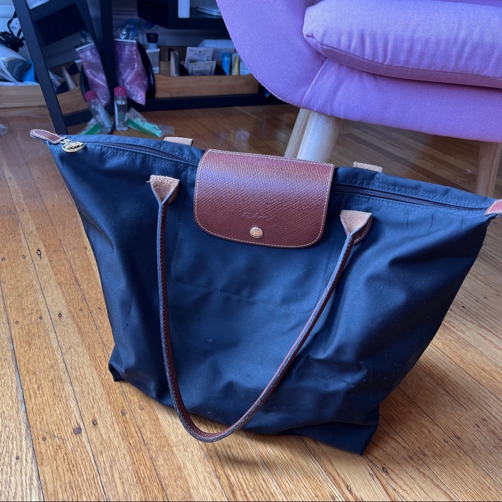 Black large longchamp bag